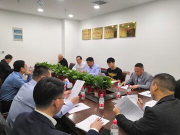 河南省建筑业协会建筑修缮分会第一次理事会在朝钦节能郑州营销中心举行